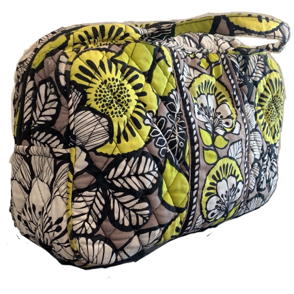 ❌‼️RARE FIND‼️👀 Vera Bradley Make up bag